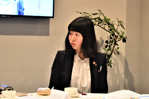 写真：向坂さん